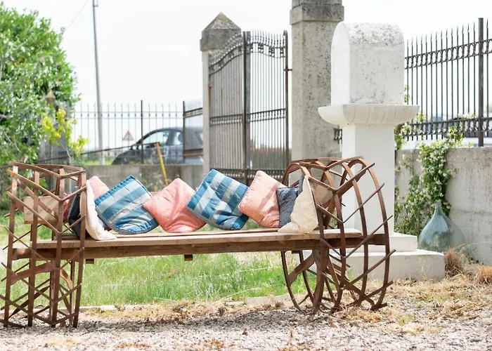 Rustico Quercetta 公寓 *